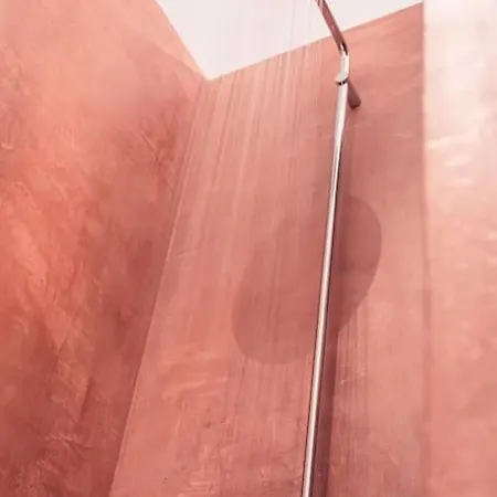 Charming Retreat For Two In 아파트 *